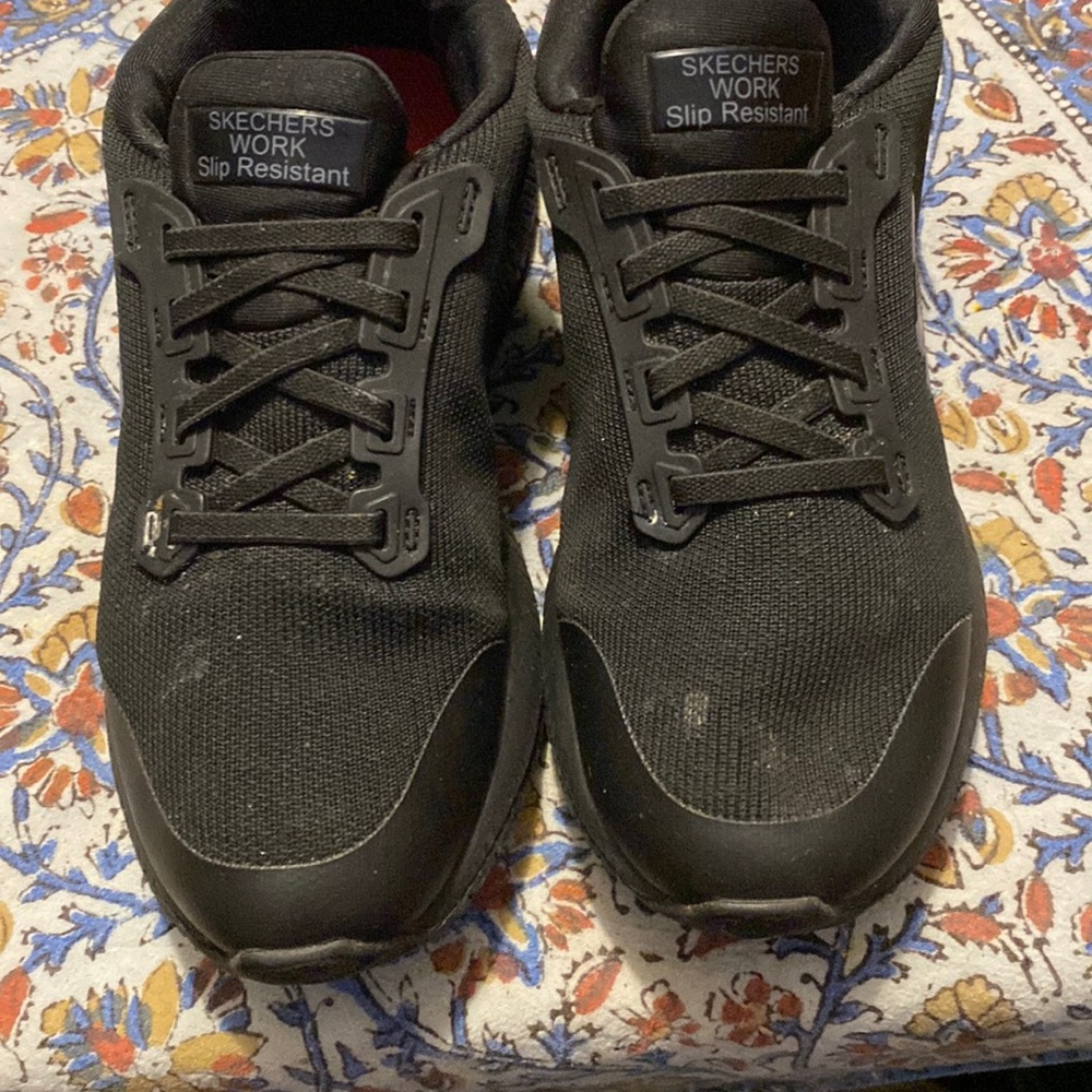 Shockers  size 6